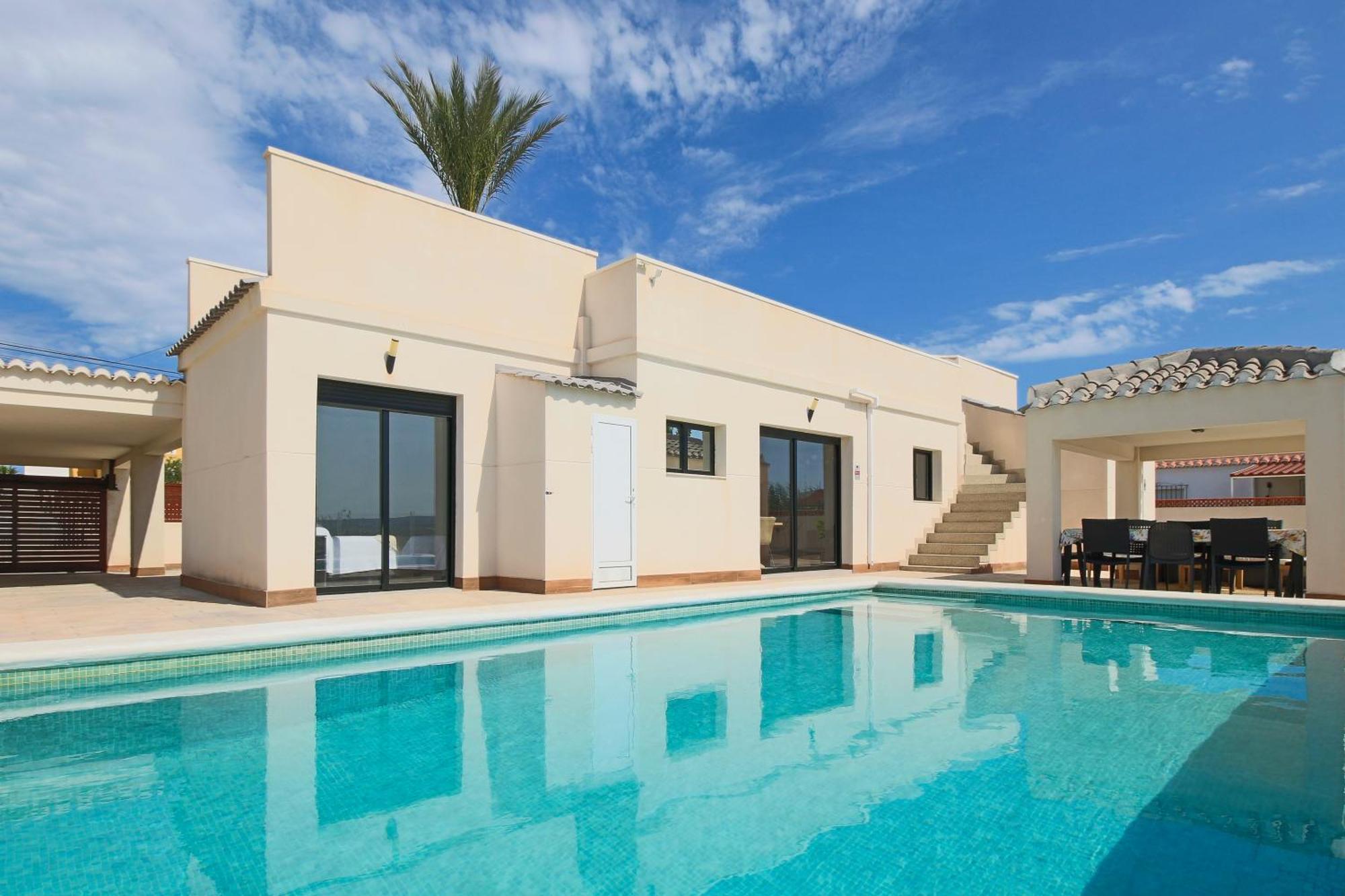 Pink Lagoon Villa Torrevieja Exterior photo